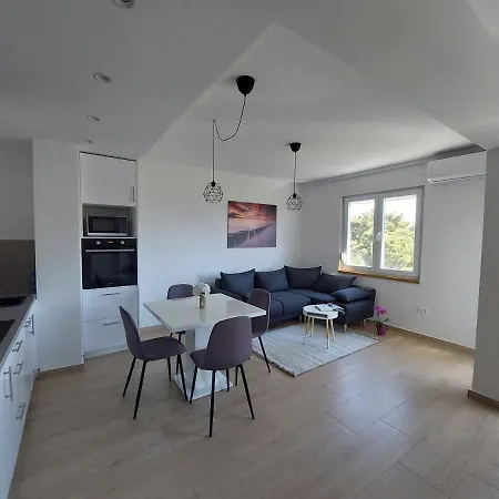Apartman Sun Over Sea E&a